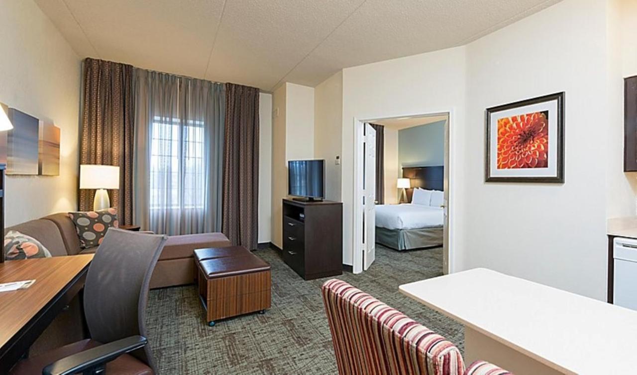 Staybridge Suites Glenview By Ihg Dış mekan fotoğraf